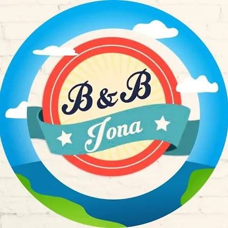 Iona *