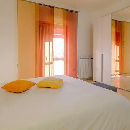 Iona Apartment